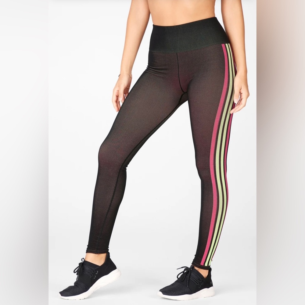 COPY - Black/Pink Fabletics Aisley Seamless Stripe Leggings Size Medium